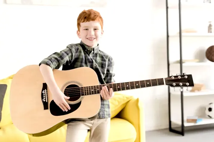 çocuk gitar kursu fiyatları