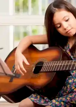 çocuklar için gitar kursu