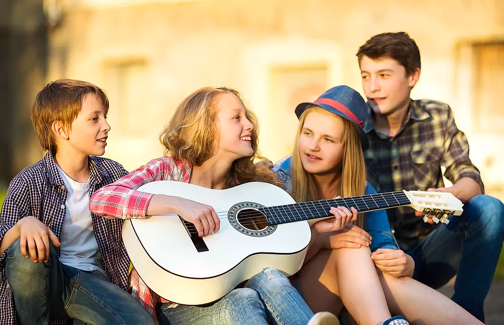 genç gitar eğitimleri